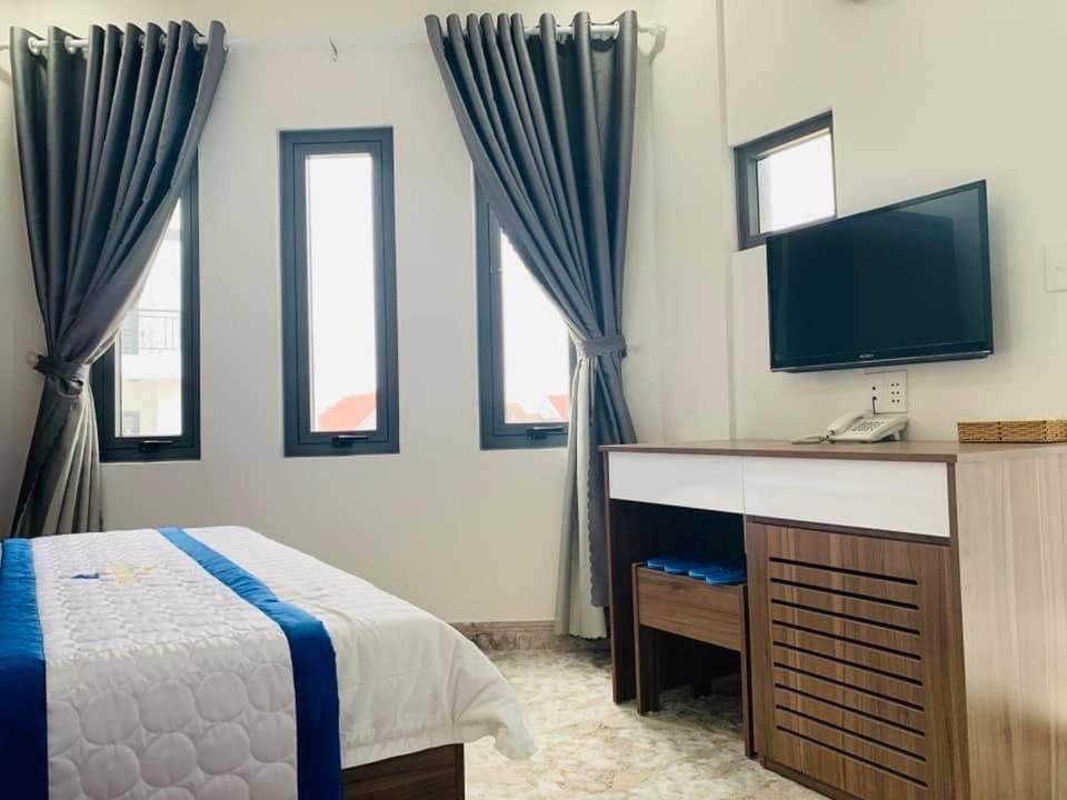 Hotel Tran Long ホーチミン市 エクステリア 写真